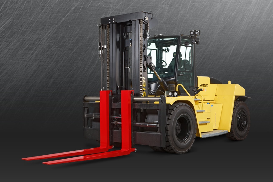 New Hyster H400-450XD at Briggs Equipment