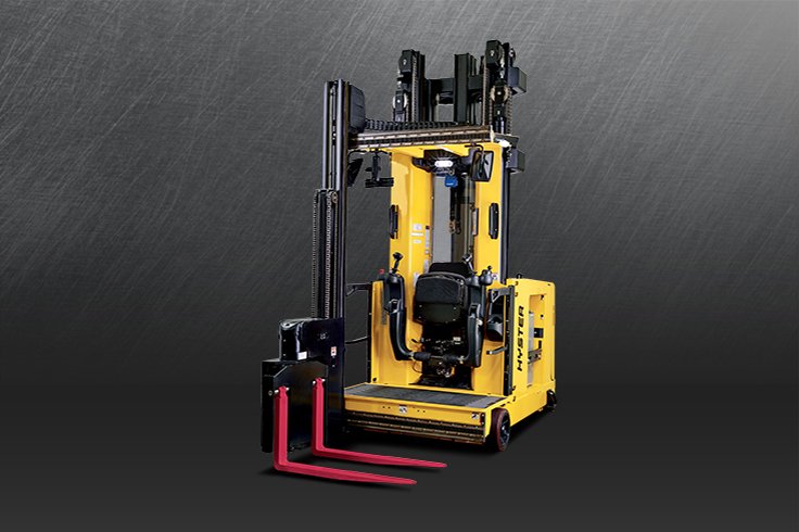 New Hyster V30-35ZMU at Briggs Equipment