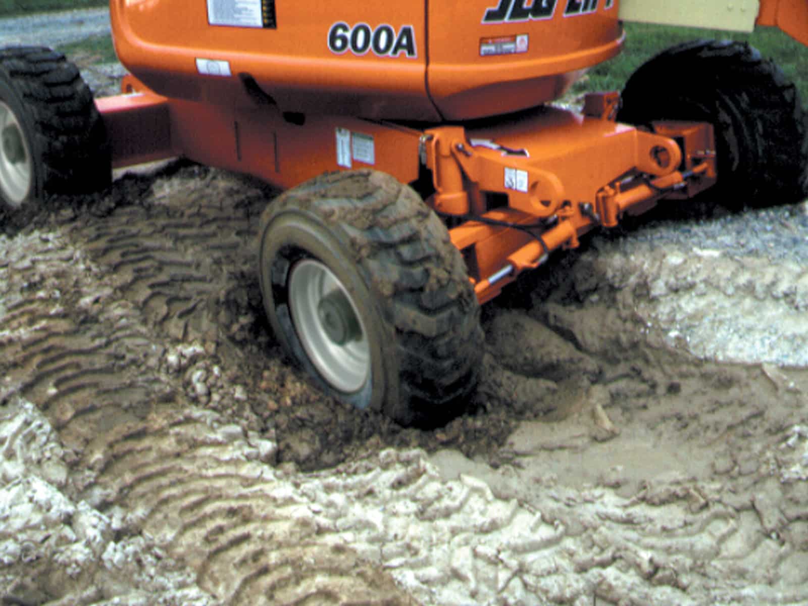 New JLG 600A at Briggs Equipment