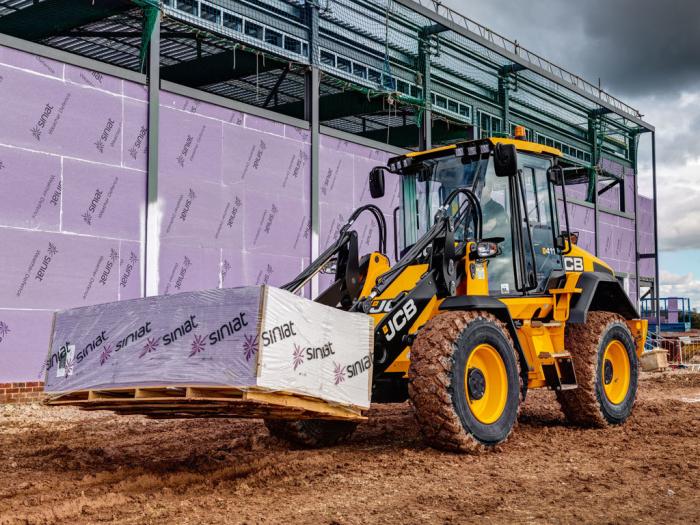 New JCB 411 at Briggs Equipment