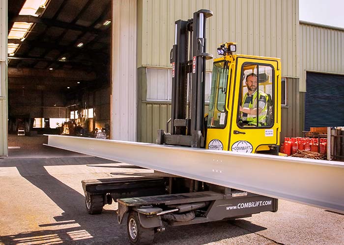 New Combilift C2500 at Briggs Equipment