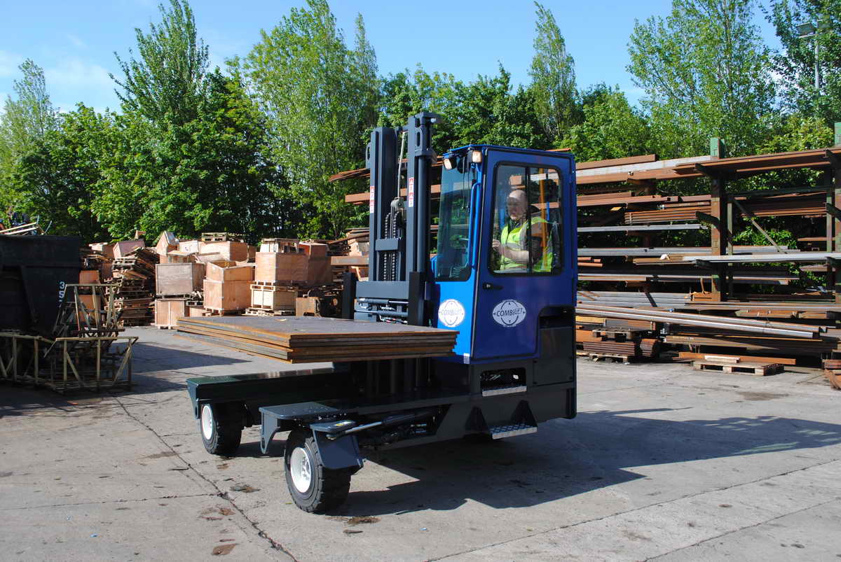 New Combilift C5000 XL at Briggs Equipment