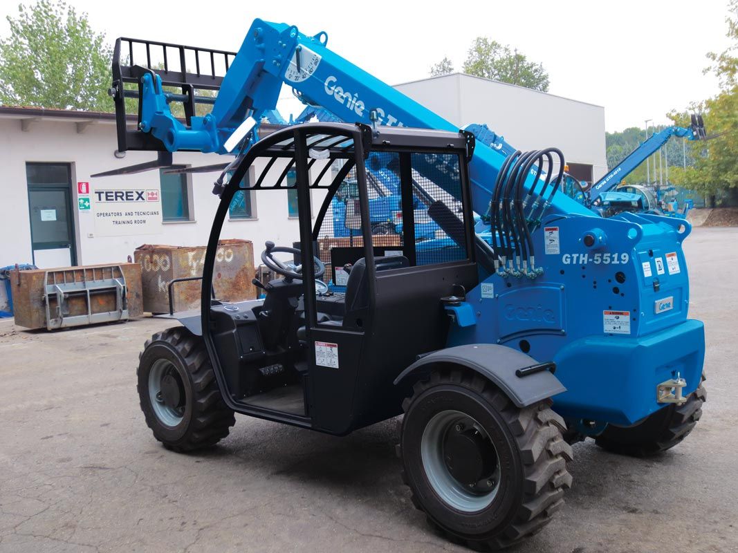 New Genie GTH-5519 at Briggs Equipment