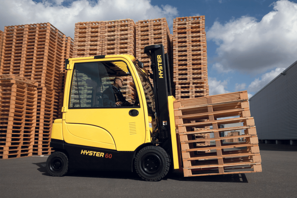 New Hyster J45-70XN at Briggs Equipment