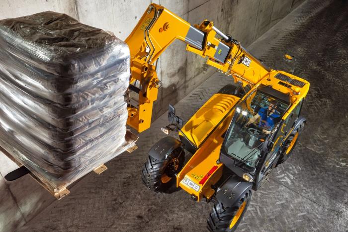 New JCB 536-95 Agri at Briggs Equipment