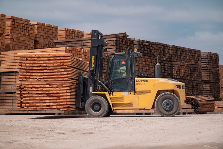 New Hyster H210-250XD48 / H300-360XD at Briggs Equipment