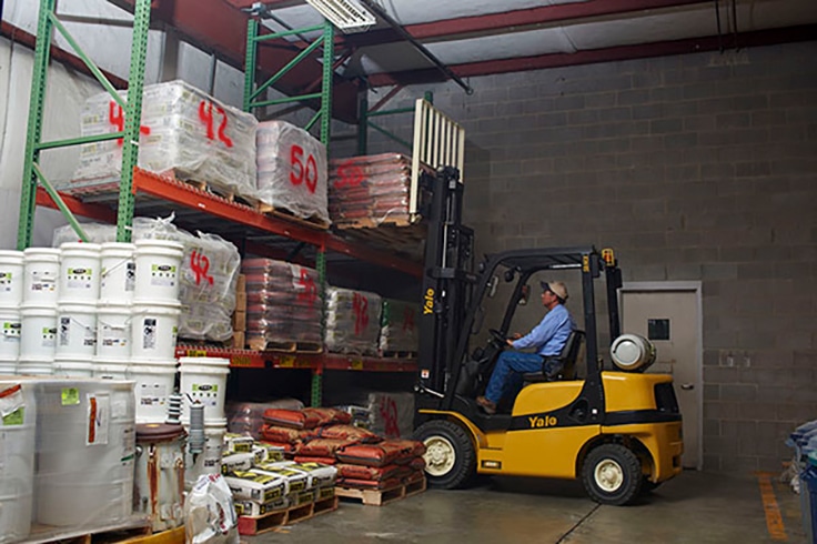 New Yale GP040-060MX at Briggs Equipment