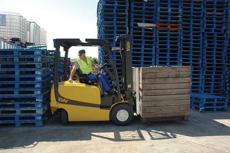 New Yale ERP045-070VL at Briggs Equipment