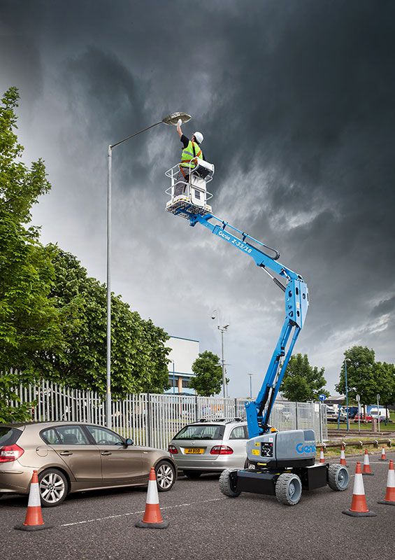 Z-33/18 - Briggs Equipment