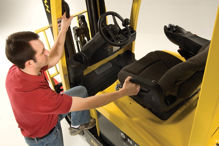New Hyster E45-70XN at Briggs Equipment
