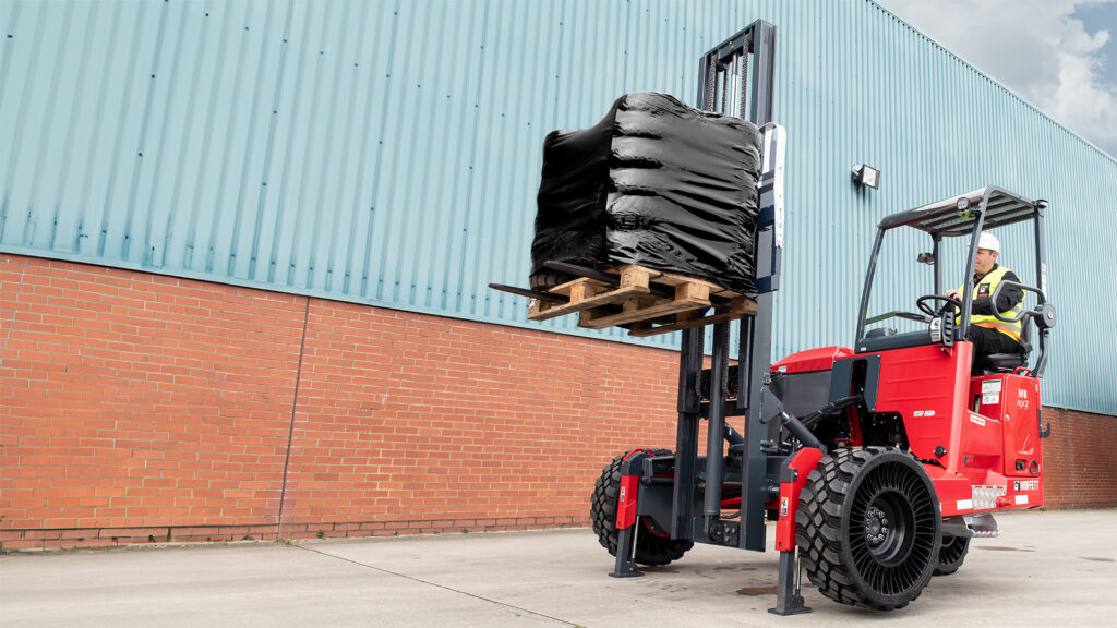 New Moffett M8 55.3P NX2 at Briggs Equipment